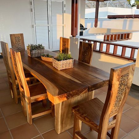 Villa Dedalos - A Luxury Large Villa With A Heated Pool In Puerto Calero Zewnętrze zdjęcie
